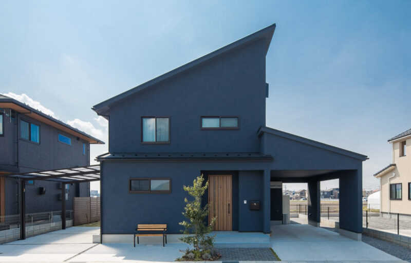 インナーガレージの家